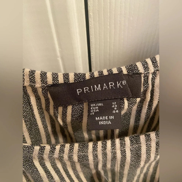 Blue and white striped romper - Picture 8 of 9